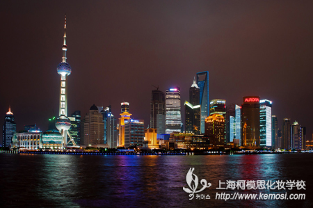哪里學化妝比較好？蘇州、杭州最好的化妝學校是哪家？之化妝學校沒有必要選擇在本地，更有發展潛力的上海絕對是首選