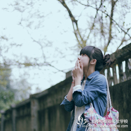 如何成為化妝師？難嗎？之想成為一名優秀的化妝師，還得需要你探索與努力