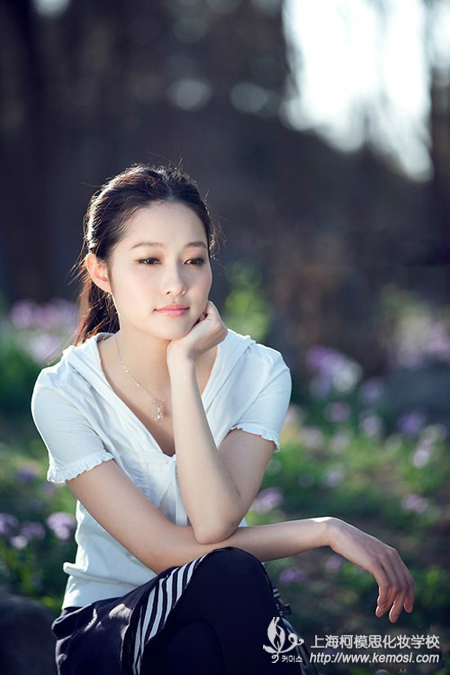南昌學化妝哪里好？哪家化妝學校好？之在上海學化妝，你能學到更多，獲得更多