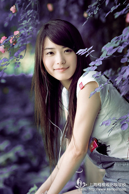 內(nèi)蒙古化妝學(xué)校哪里好？做化妝師怎么樣？之選擇學(xué)化妝的地方，上海還是首選