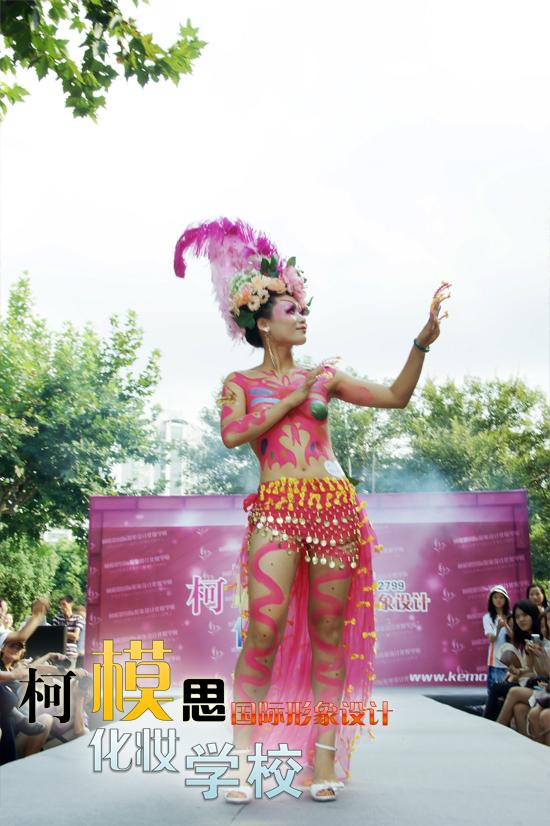     熱烈祝賀柯模思赴韓參加世界人體彩繪大賽學員載譽歸國!!!