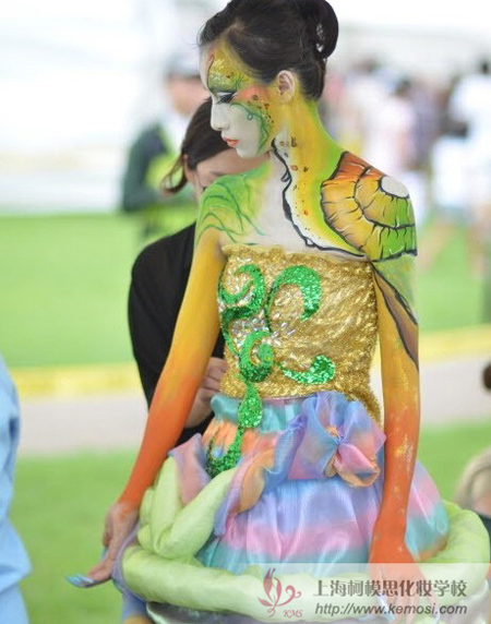 參與國際人體彩繪節的夢幻妝作品