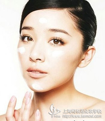 清新裸妝怎么化?柯模思讓你玩轉(zhuǎn)裸妝技巧