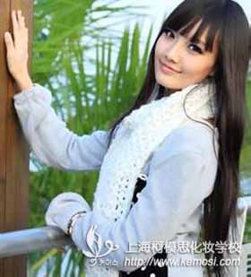 初中畢業能學化妝嗎？學化妝有前途嗎？