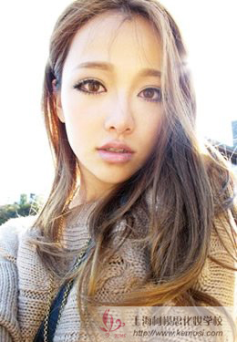 眼睛好小怎么辦?怎么讓眼睛變大?大眼美妝幫你放大眼睛