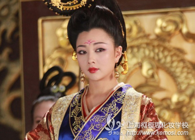 中國傳統唐妝造型