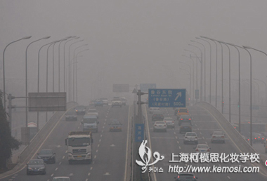 學(xué)化妝要多久？3個月能學(xué)會嗎？是不是一定要去北京嗎？