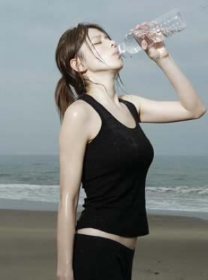 皮膚曬傷后如何修復