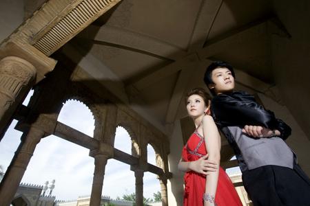 柯模思聯(lián)手U2視覺攝影合作拍攝婚紗樣片