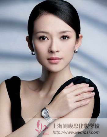 怎樣學會化妝，能夠顯得年輕
