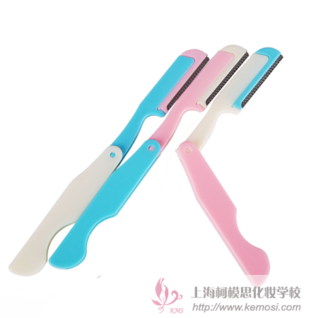 修眉刀_柯模思教你修眉刀的正確用法