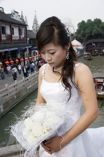 韓國風(fēng)尚與傳統(tǒng)古鎮(zhèn)朱家角的和諧觀光之行